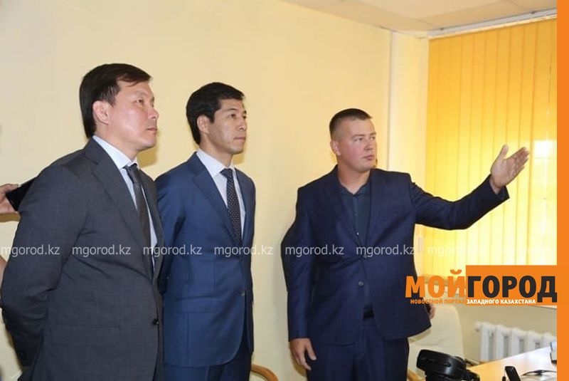 Аким ЗКО ознакомился с системой видеонаблюдения в районе Байтерек