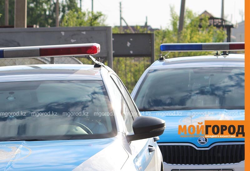 В ЗКО полицейские мыли и заправляли патрульные автомобили за свой счет