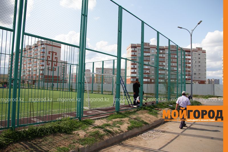 В Атырауской области открыли новую баскетбольную площадку