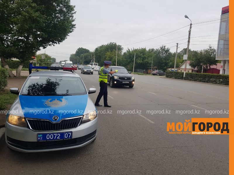 Двое уральцев похитили телефон у жителя ЮКО
