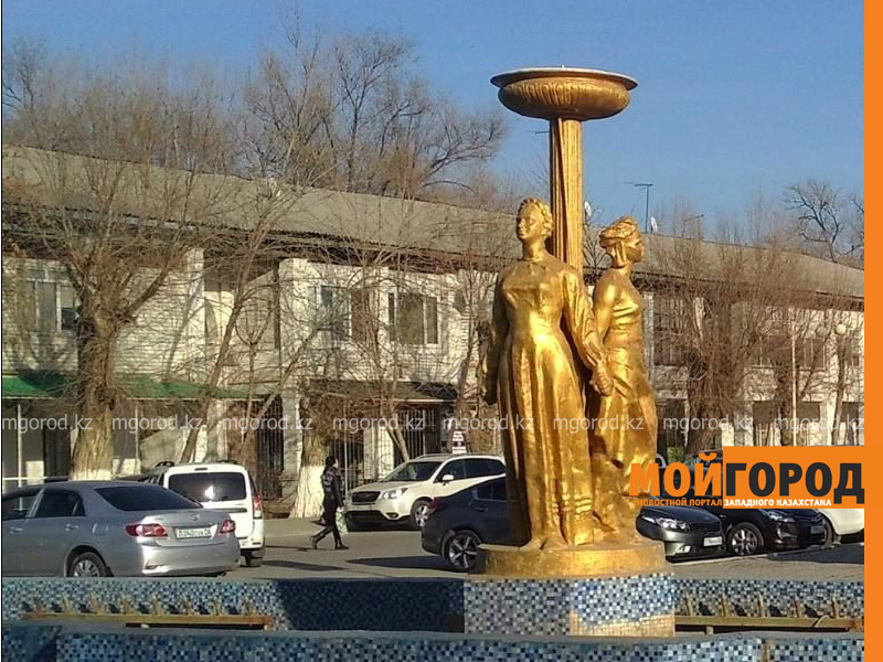 В Атырау заменят старейший фонтан