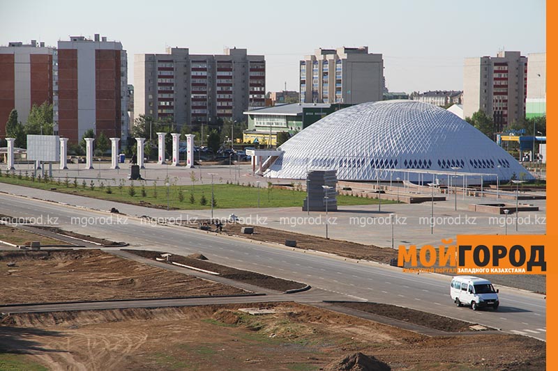 В Уральске оштрафовали мужчину, искупавшегося голышом в фонтане