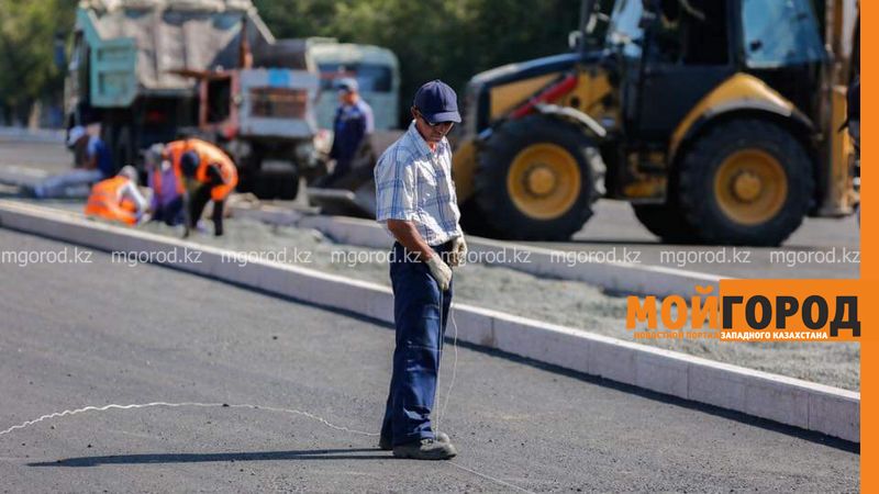 Более ста километров дорог заасфальтируют в пригороде Атырау