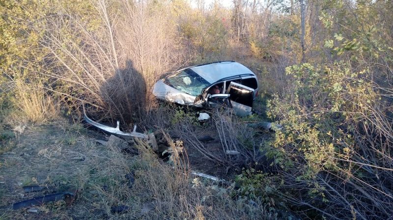 Двое мужчин погибли в массовом ДТП в ЗКО (фото)