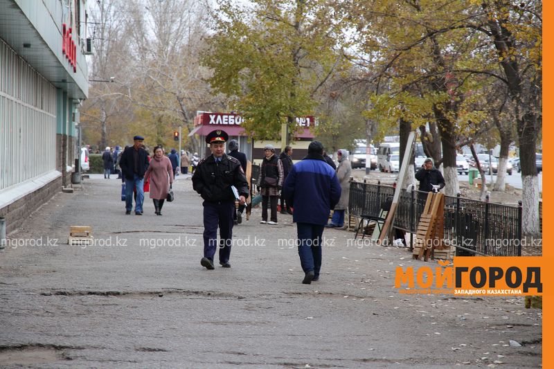 В Уральске штрафуют стихийных торговцев
