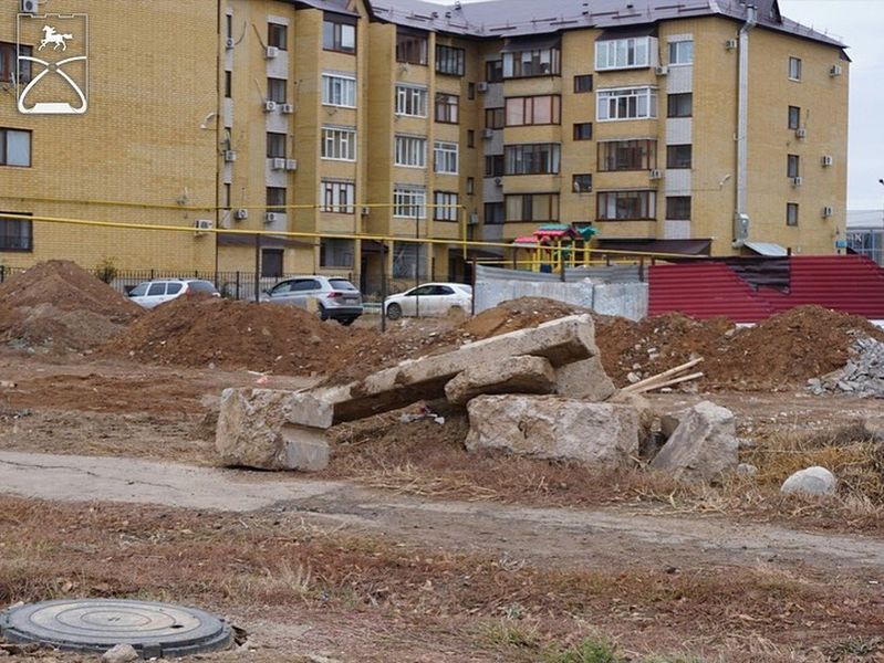 Благоустройство дворов проверили депутаты по поручению акима ЗКО