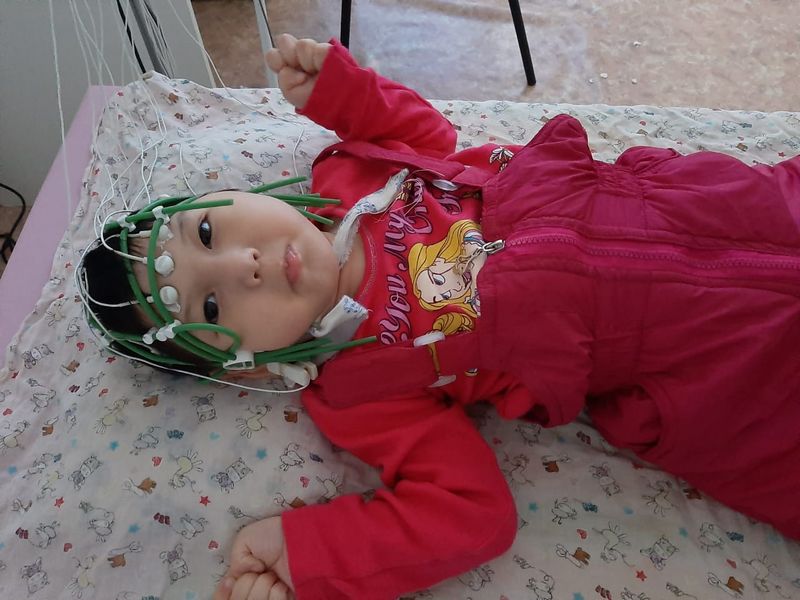 Пересадка стволовых клеток требуется 4-летней девочке из Уральска