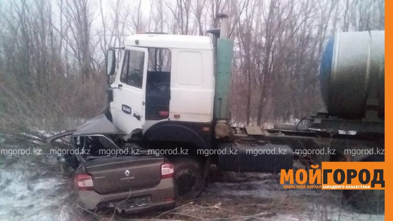 Водитель «Рено» погиб после столкновения с МАЗом (фото)