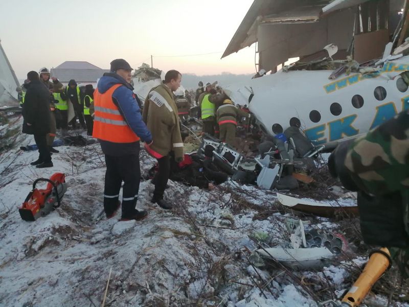 Авиакатастрофу самолёта Bek Air смоделировали на видео