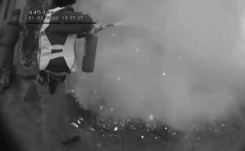 Тушение пожара полицейскими Атырауской области попало на видео