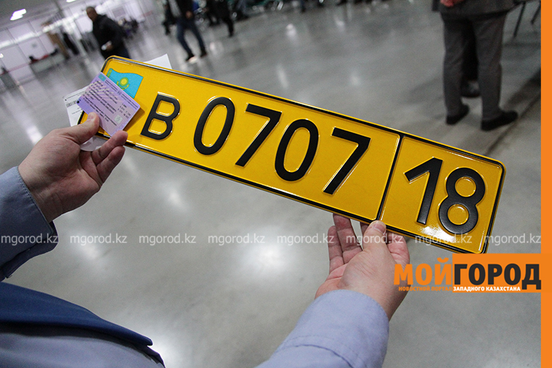 Пять авто с иностранным номерами поставили на учет в ЗКО
