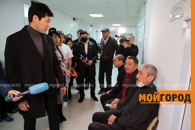 Построить новую поликлинику просят жители микрорайона в Уральске