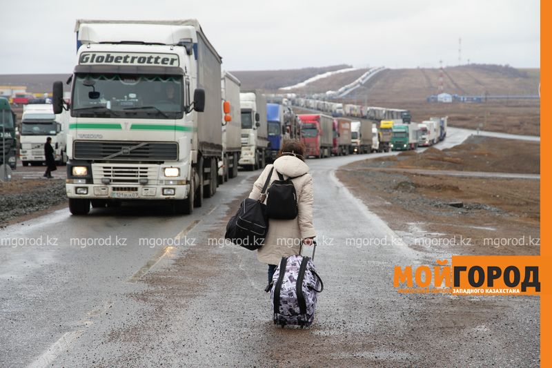 Транзитные автомобили пересекают ЗКО, не заезжая в Уральск