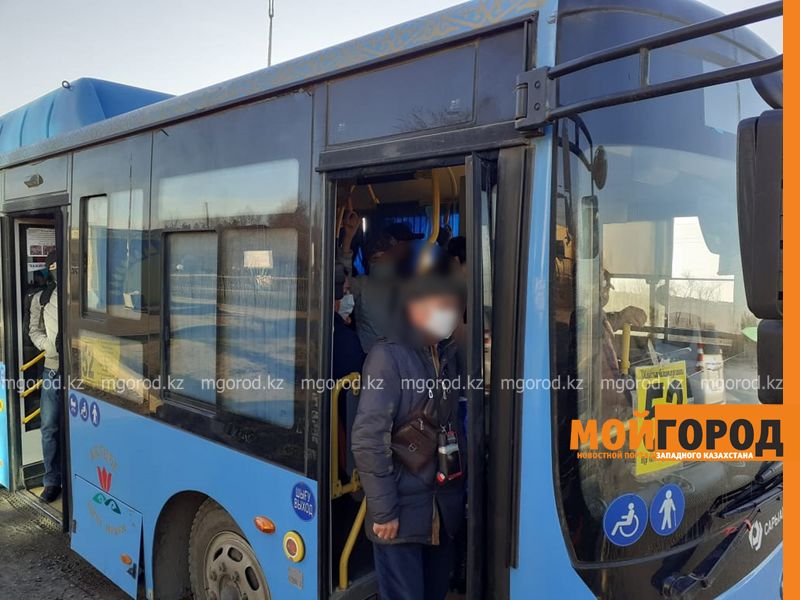 Полные автобусы во время карантина возмутили общественников Актобе