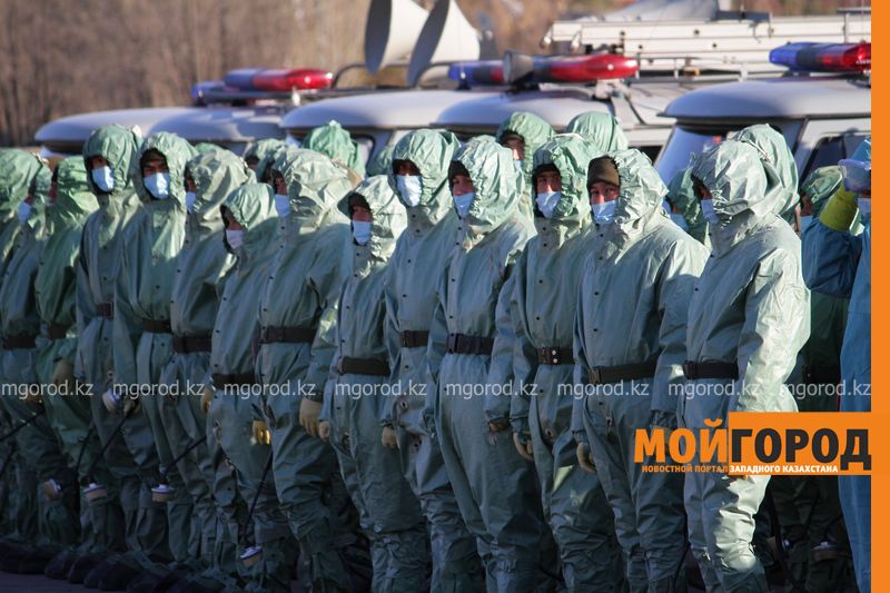 150 человек вышли на дезинфекцию улиц в Уральске