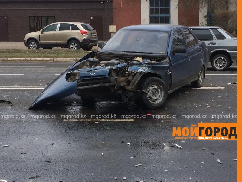 В Уральске участников ДТП привлекут к адмответственности за нарушение режима ЧП