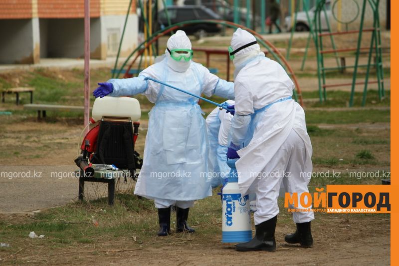 Еще одна медсестра карантинного стационара заразилась коронавирусом в Уральске