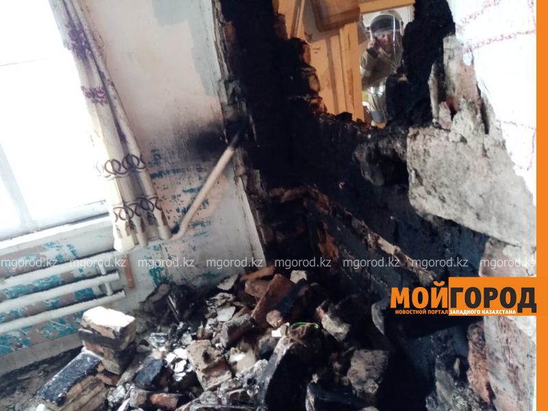 Стена дома обвалилась после хлопка газовоздушной смеси в ЗКО (фото)