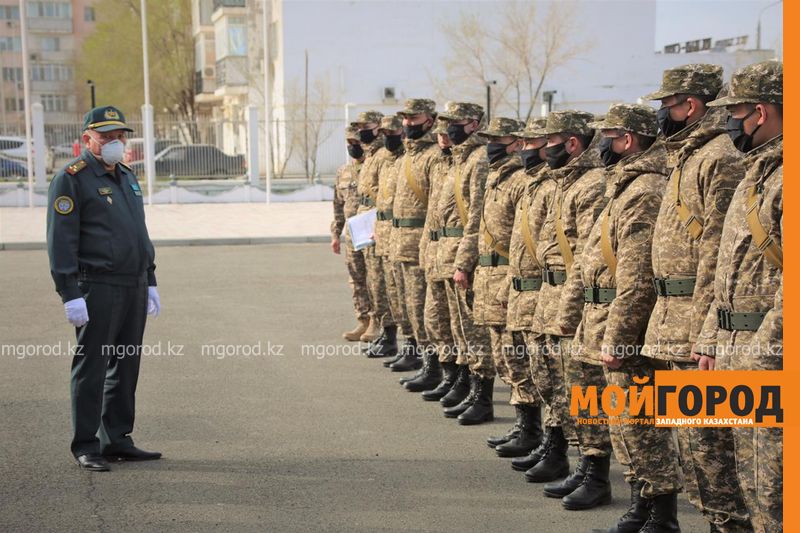 165 новобранцев из Атырау отправятся в армию
