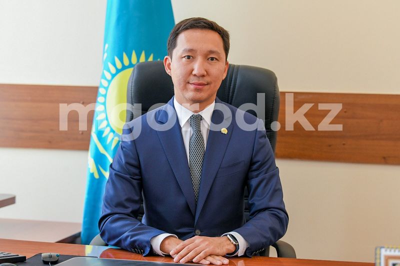 Замакима ЗКО подал в отставку из-за взятки подчиненного