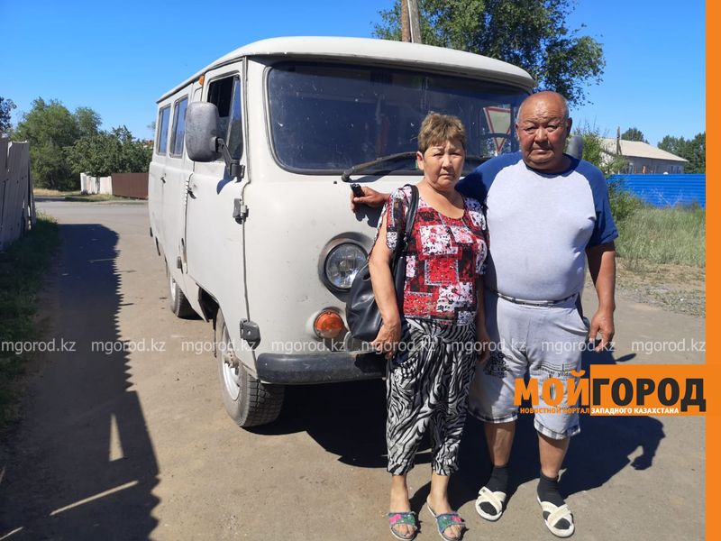 230 тысяч тенге собрали казахстанцы супружеской паре, которая жила в авто после пожара в доме
