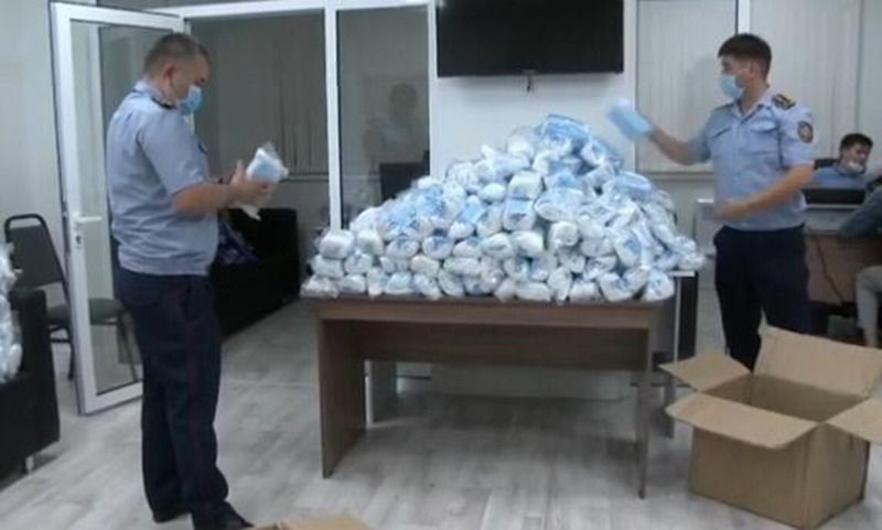 Житель Атырау из дома продавал дефицитные лекарства (видео)