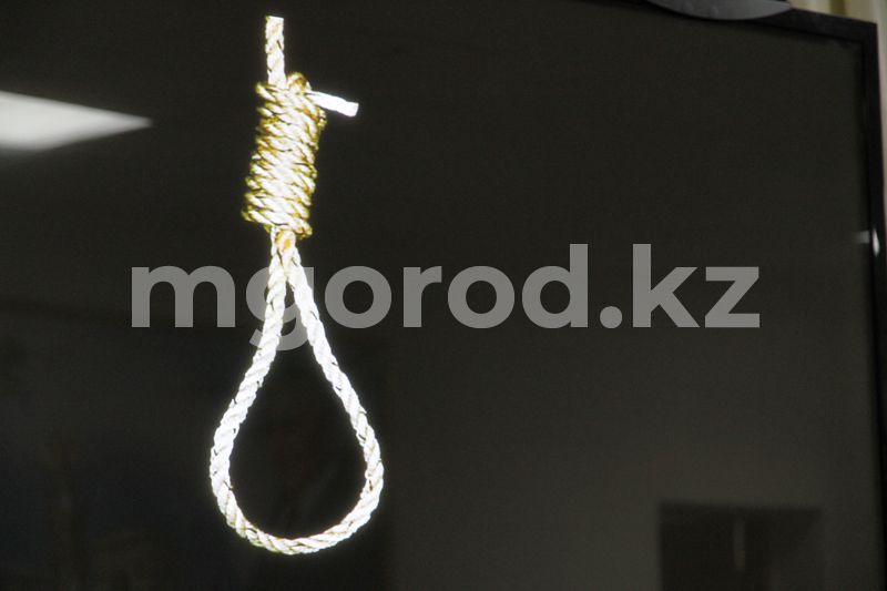 Житель Актобе пытался покончить с собой из-за нехватки денег