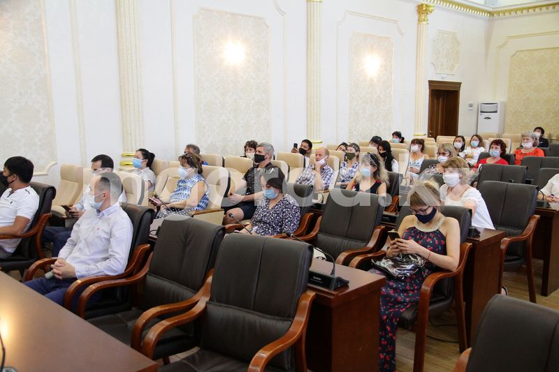 Предприниматели просят отставки главного санитарного врача ЗКО