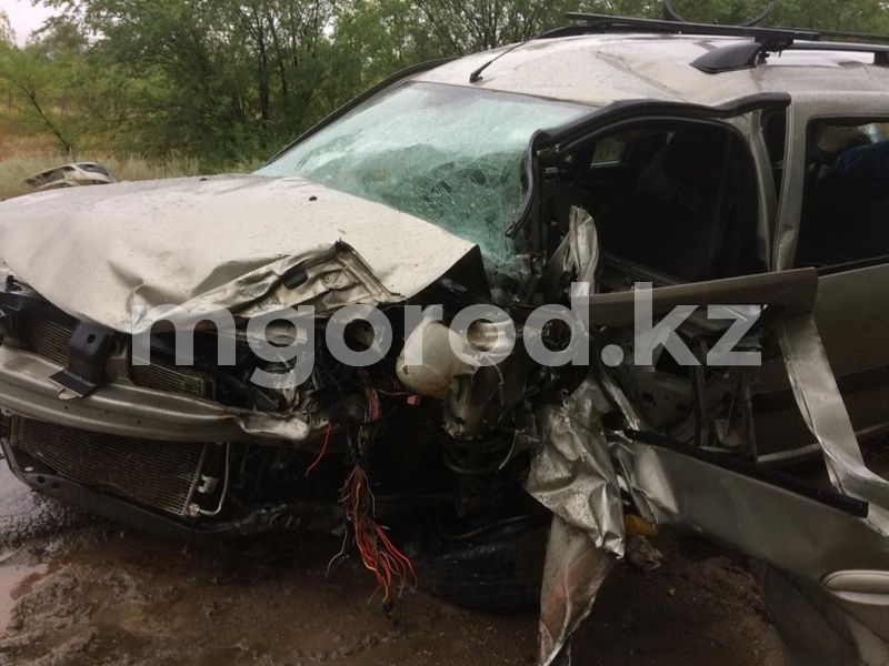 Мужчина погиб при столкновении Hyundai и «Лада Ларгус» в ЗКО (фото)