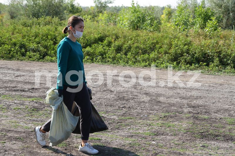 В Уральске отменили субботник
