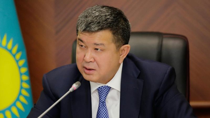 Аким Атырауской области готов покинуть пост, если его заместителя осудят