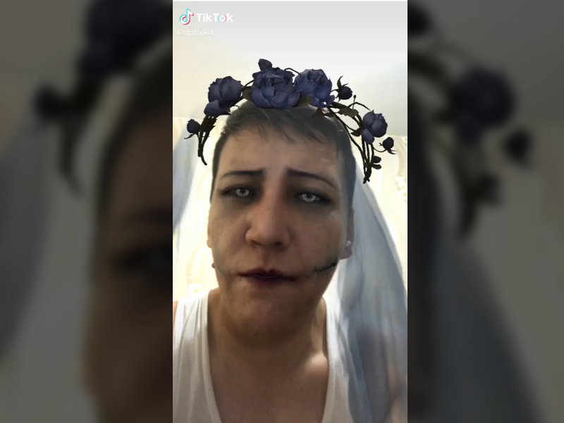 В ЗКО родителей школьников шокировало видео сельского учителя в TikTok