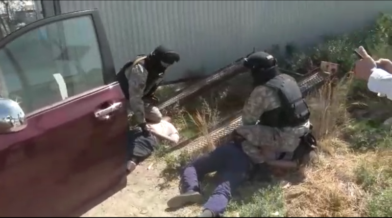 Полмиллиона тенге вымогали у иностранца двое жителей Атырау (видео)