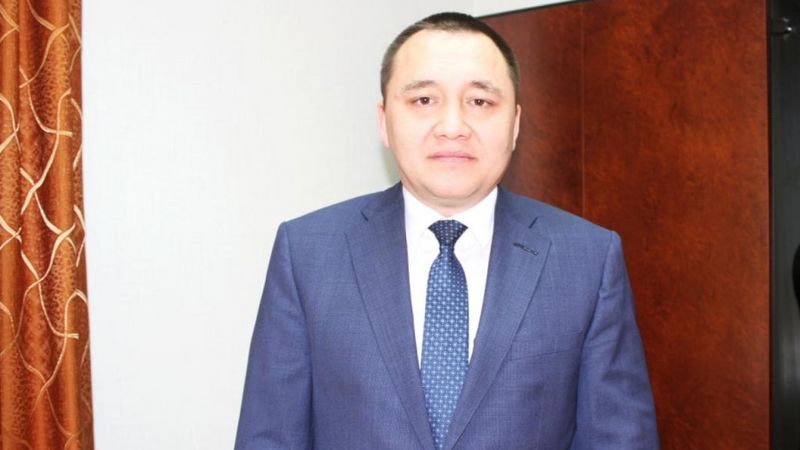 К 10 годам лишения свободы приговорили главного налоговика Атырауской области