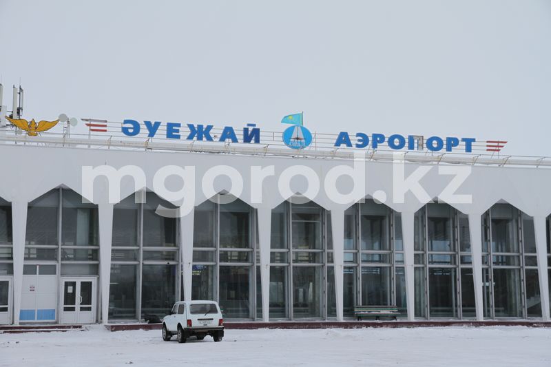 Пассажирский самолет не смог приземлиться в Уральске из-за гололеда