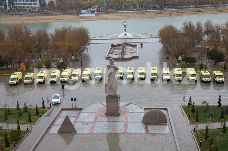 18 новых автомобилей скорой медицинской помощи прибыли в Атырау