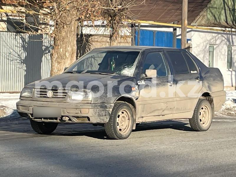 Ребенка сбили на пешеходном переходе в Уральске