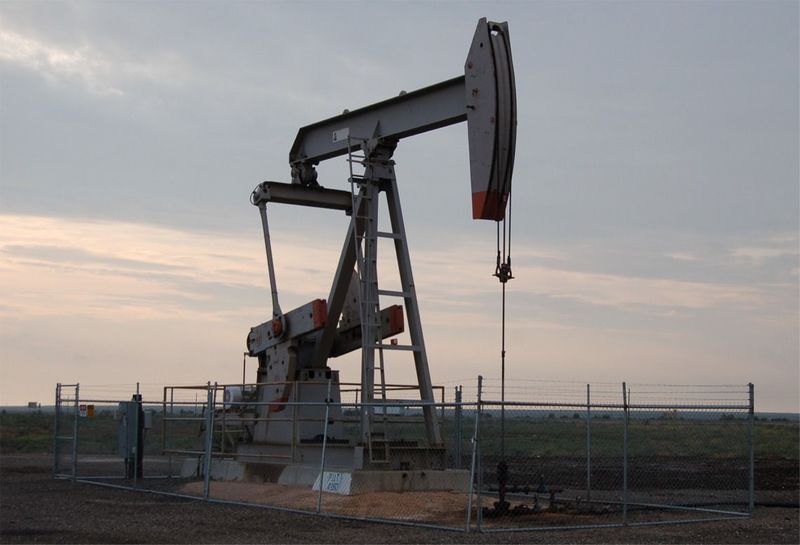 Два нефтяных месторождения выставят на торги в Атырау