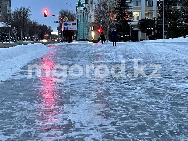 Туман и гололед ожидаются в ЗКО