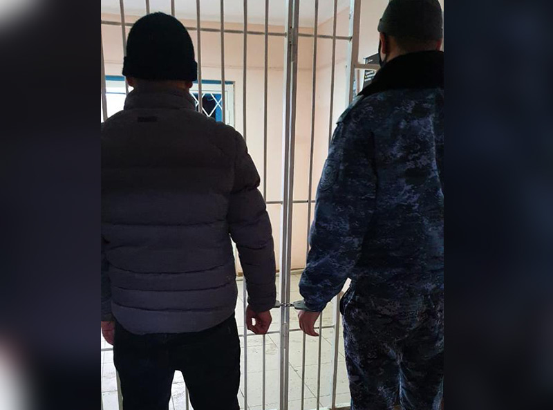 Сотрудника ДУИС по Атырауской области пытались подкупить куском осетра: мужчину осудили за дачу взятки