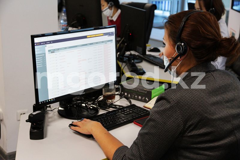 Аким ЗКО возмутился работой call-центров при поликлиниках и больницах