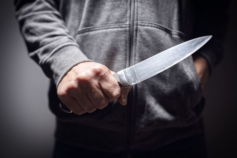 Ножи обнаружили полицейские у задержанных несовершеннолетних в Актобе