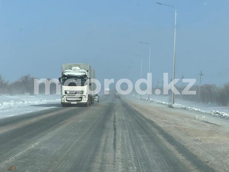 Из-за дождя и гололеда в ЗКО закрыли трассы