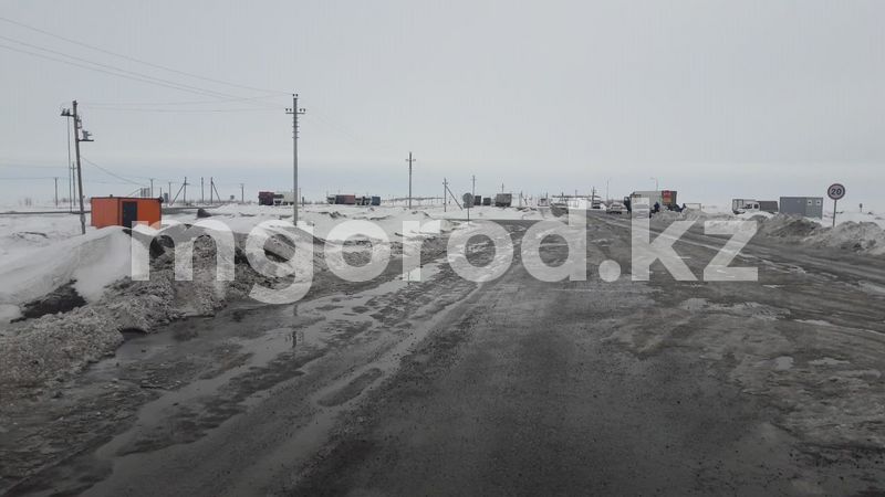 Специальная комиссия побывала на казахстанско-российской границе в ЗКО (видео)
