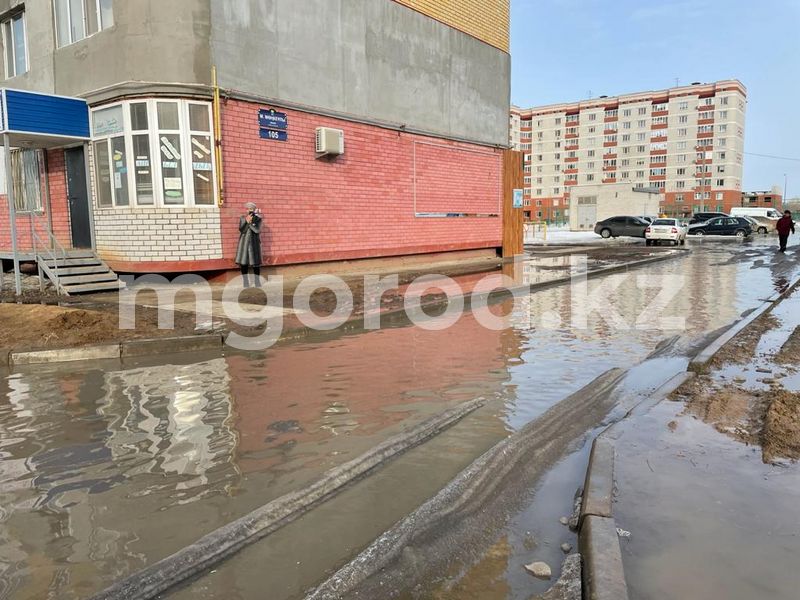 Дороги были построены без уклона - замакима Уральска о подтопляемых районах