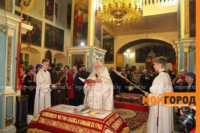 Президент поздравил православных казахстанцев с Пасхой