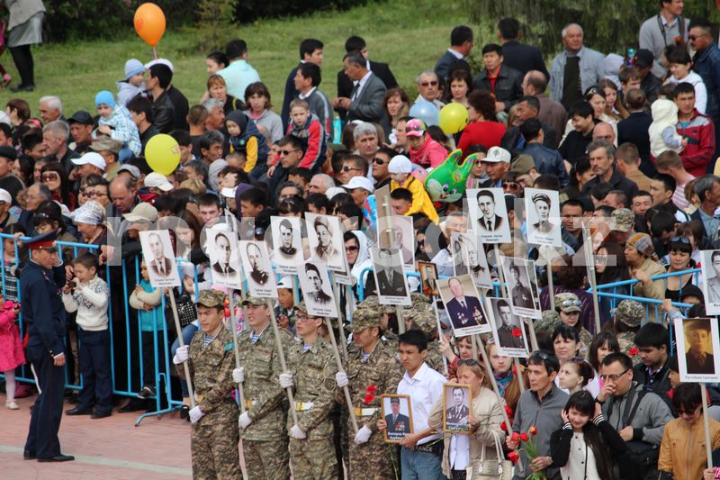 «Бессмертный полк» онлайн