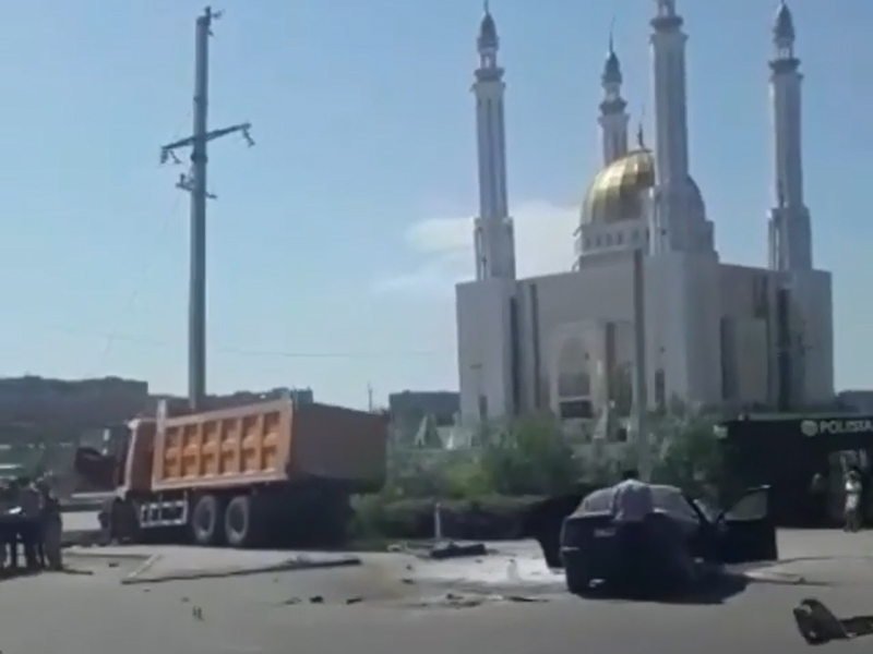 Водитель грузовика насмерть сбил женщину в Актобе