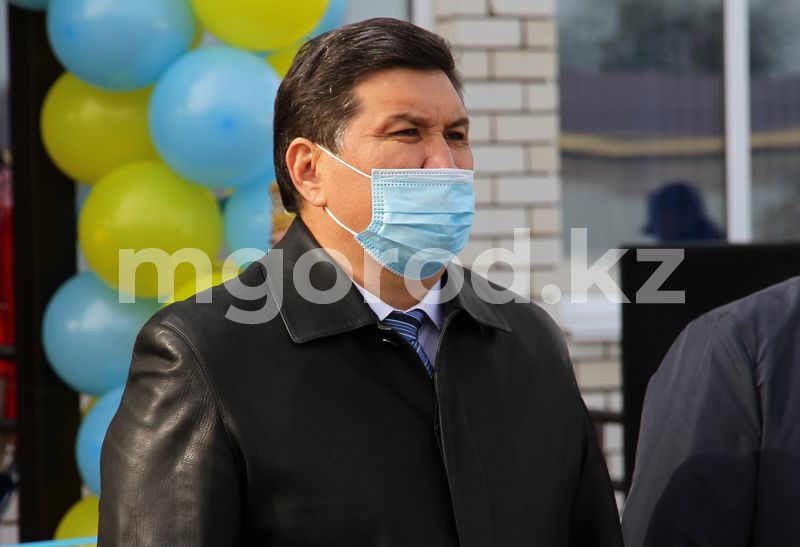 Главу облспорта ЗКО оштрафовали за прием на работу коррупционера