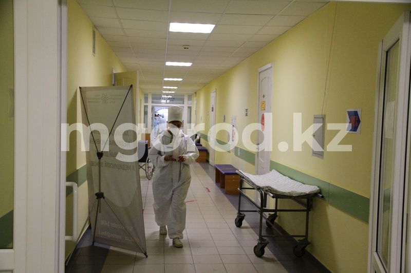 В Атырауском областном кардиодиоцентре развернули инфекционный стационар на 100 койко-мест